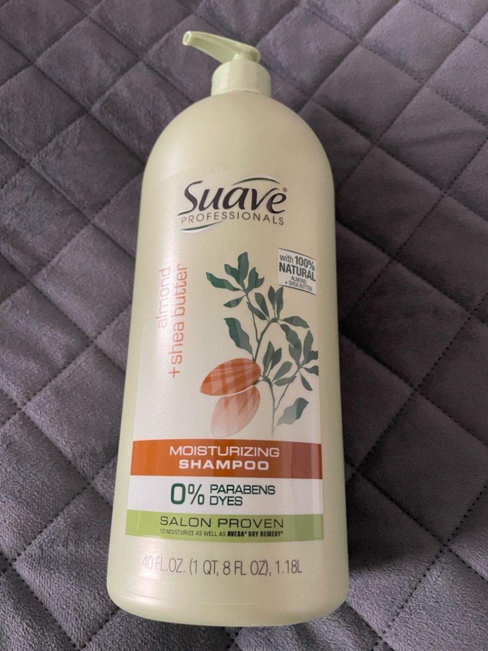 Suave Professionals Almond & Shea Butter Moisturizing Shampoo 40oz